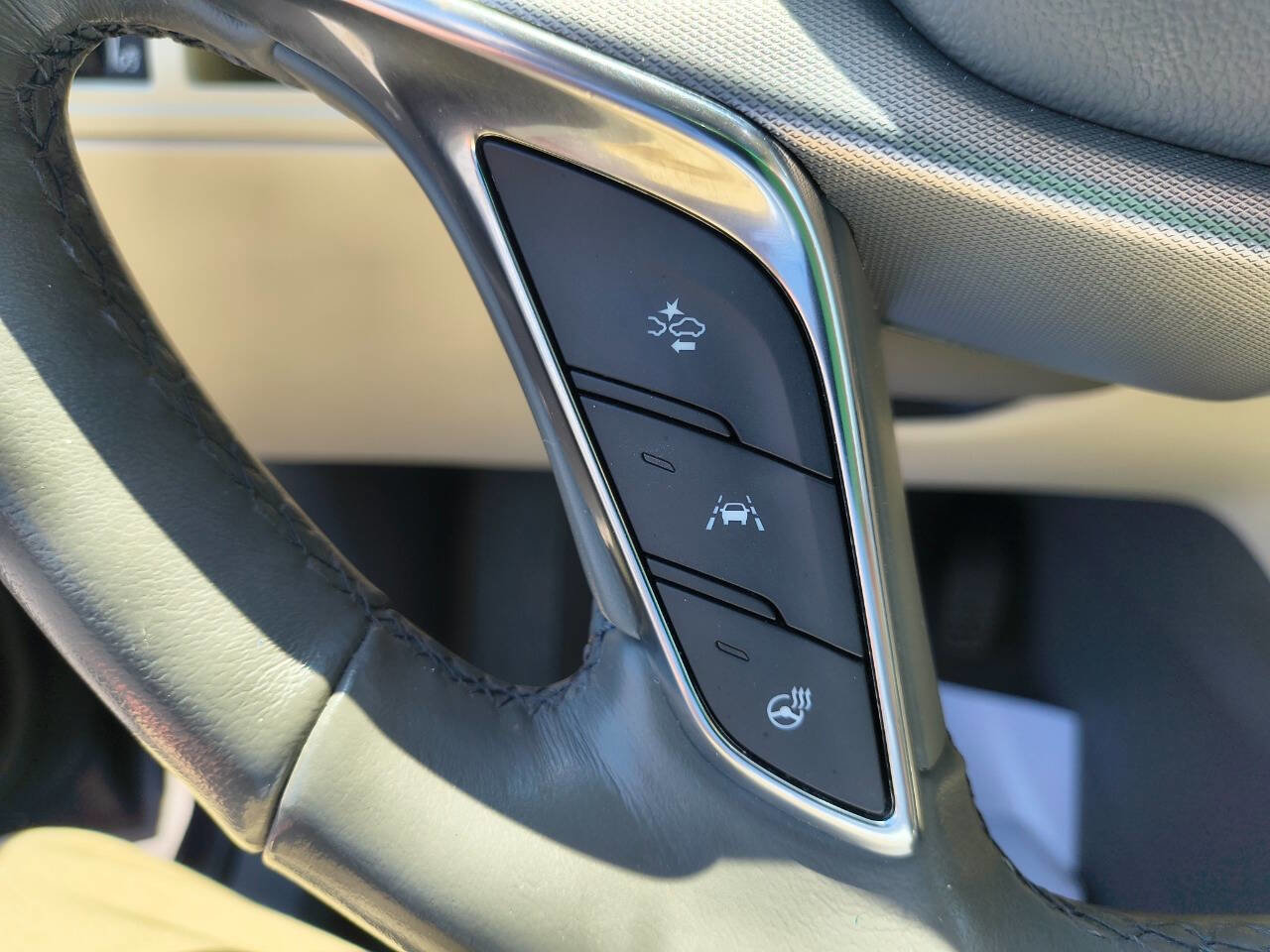 Used 2020 Cadillac XT5 Premium Luxury AWD/4WD image 19