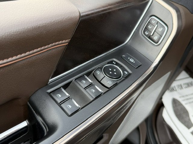 Used 2024 Ford F350 King Ranch w/ Chrome Package image 10