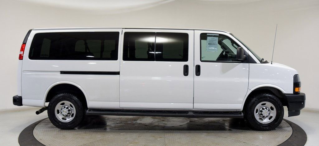 Used 2023 Chevrolet Express 3500 LS image 12