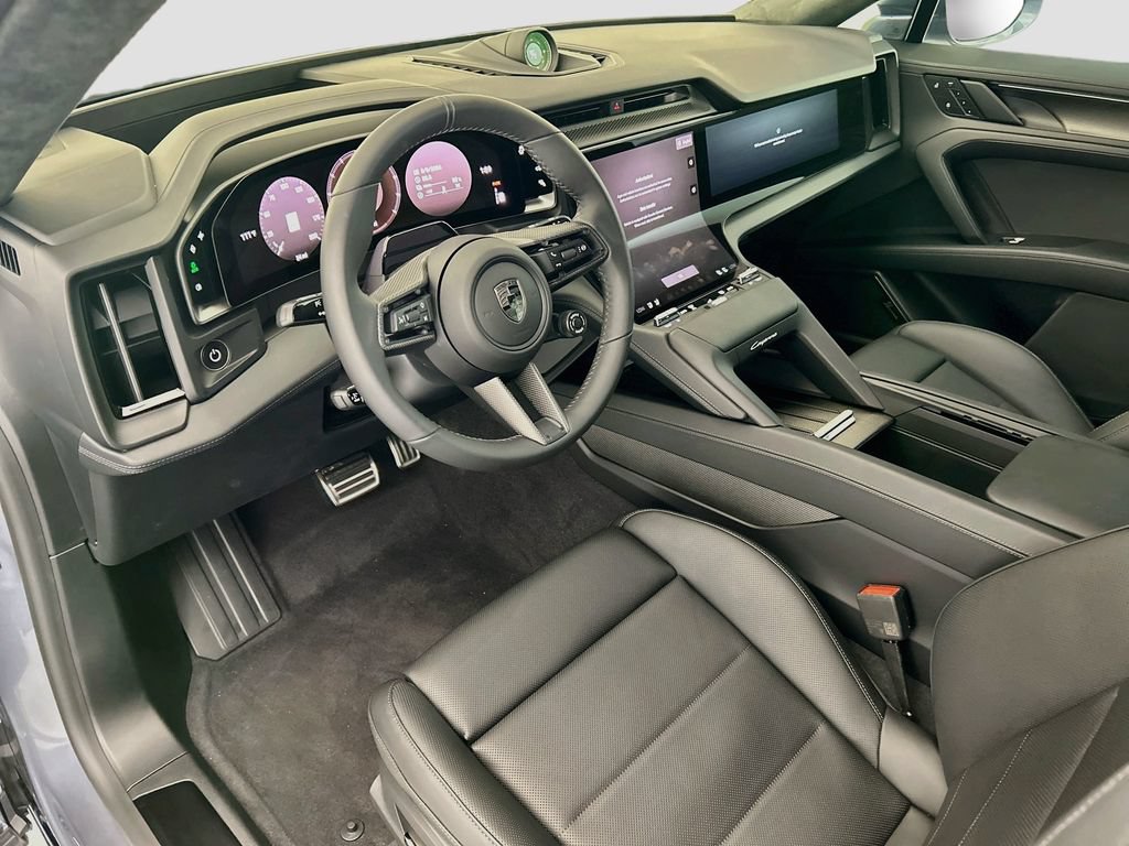 New 2026 Porsche Cayenne Turbo AWD/4WD image 4