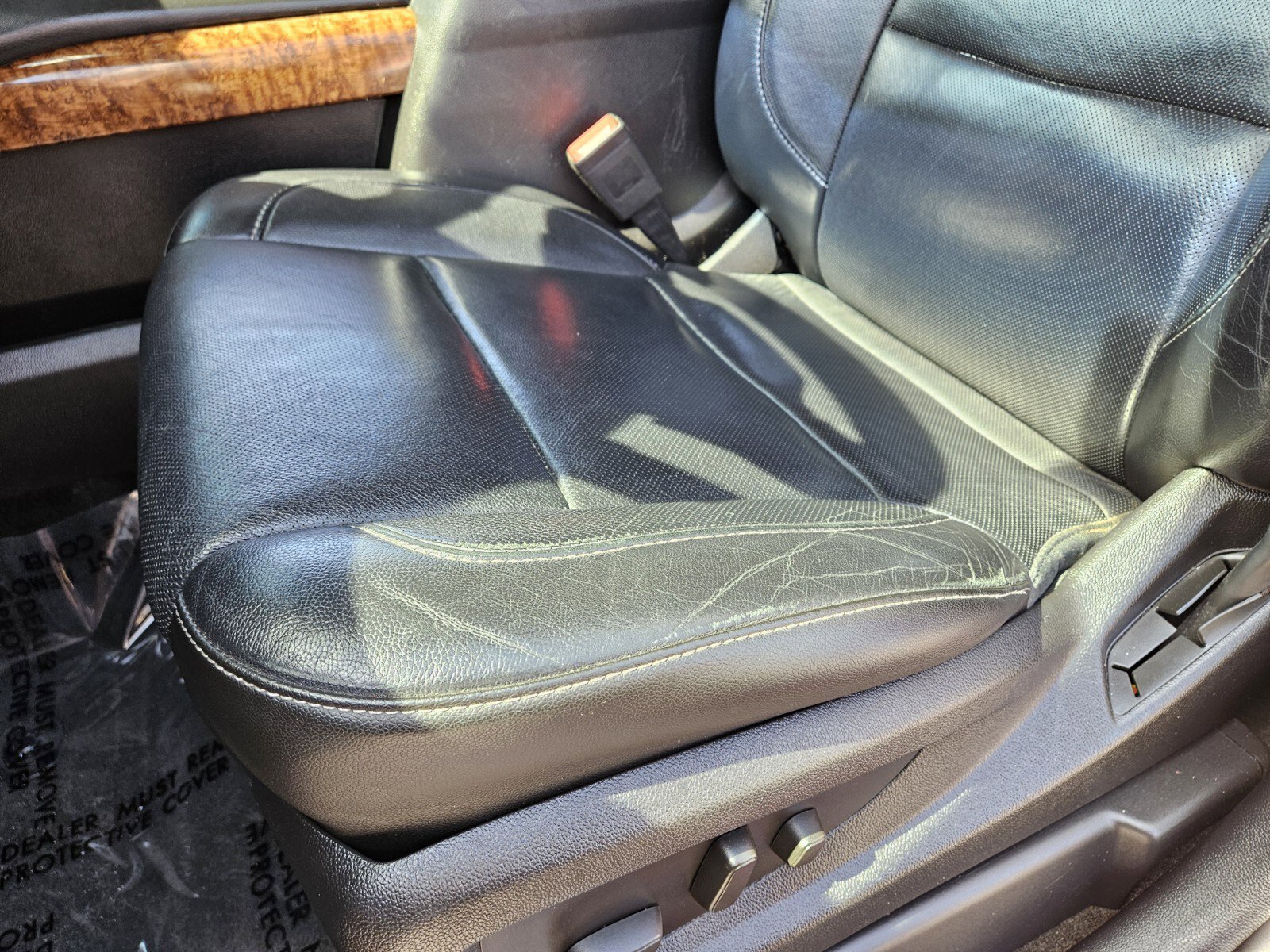 Used 2015 Chevrolet Suburban LTZ AWD/4WD image 8