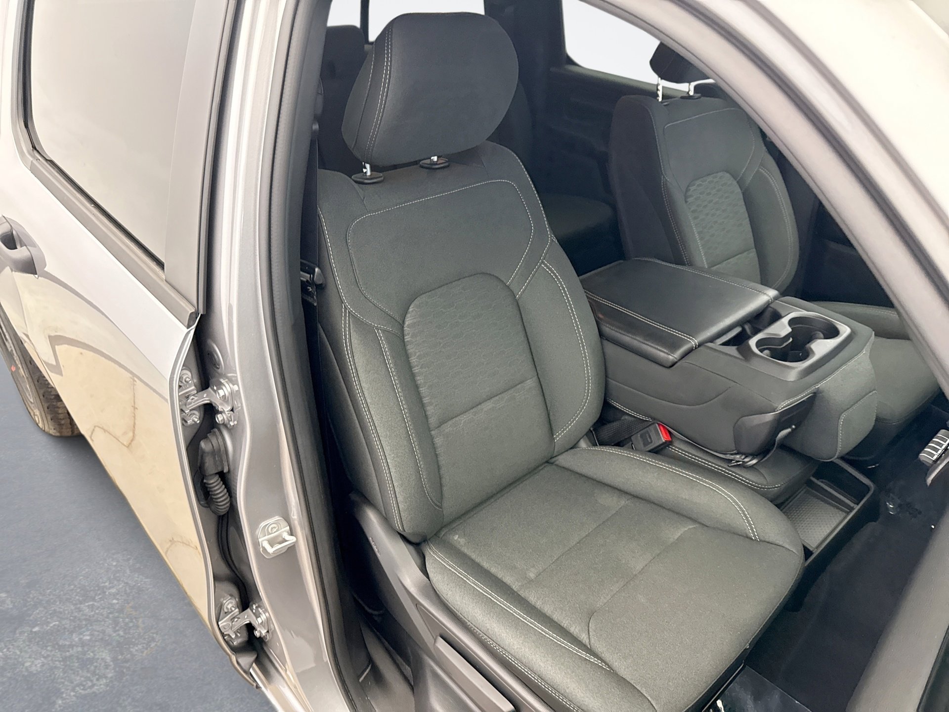 Used 2025 RAM 1500 Tradesman w/ Night Edition image 16