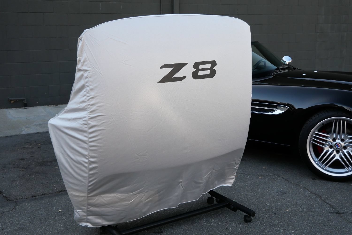 Used 2001 BMW Z8 RWD image 44