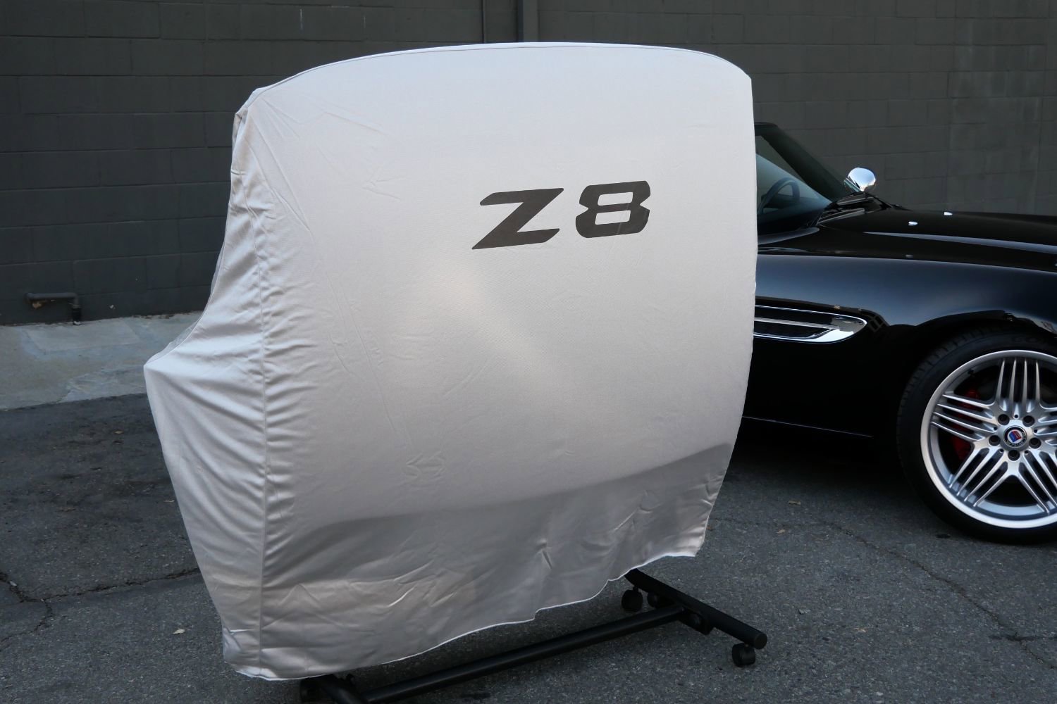 Used 2001 BMW Z8 RWD image 44