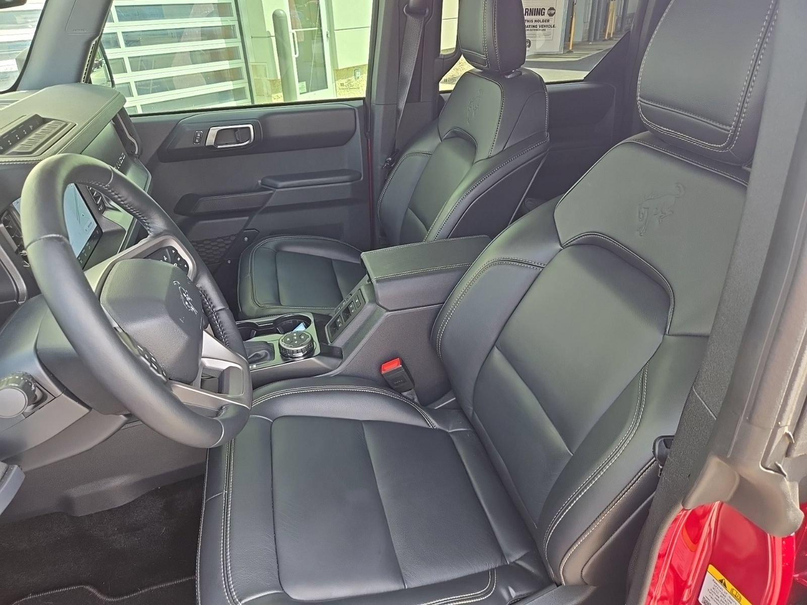 Used 2025 Ford Bronco Badlands AWD/4WD image 20
