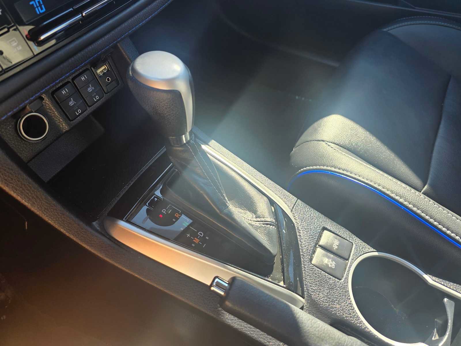 Used 2019 Toyota Corolla XSE FWD image 30