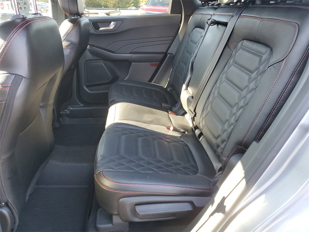 Certified 2023 Ford Escape ST-Line Elite w/ Premium Technology Package image 11