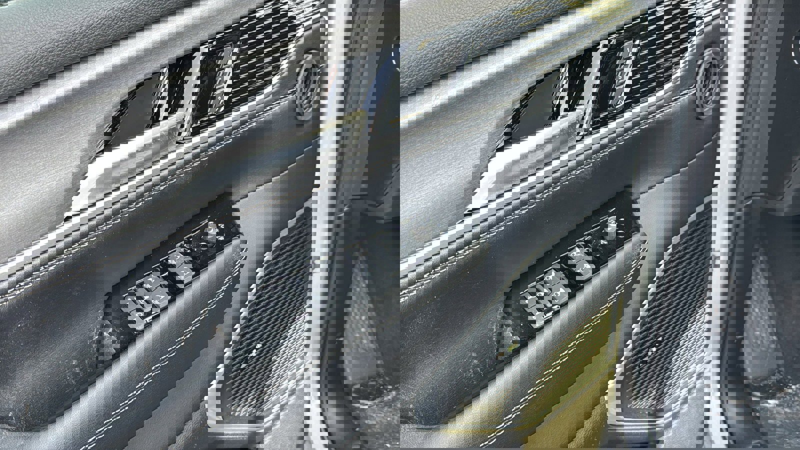 New 2026 Jeep Grand Wagoneer 4WD image 14