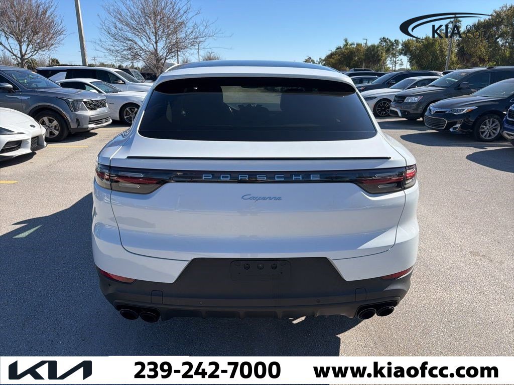 Used 2020 Porsche Cayenne image 5