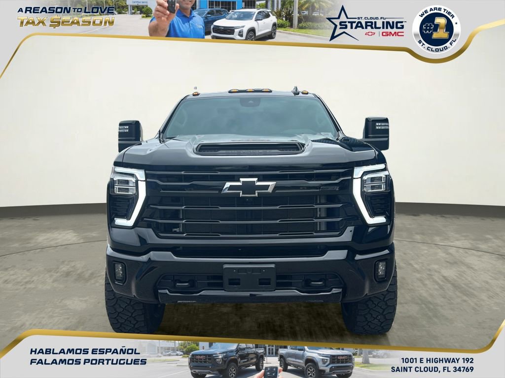 Used 2024 Chevrolet Silverado 2500 LT w/ Midnight Edition image 9