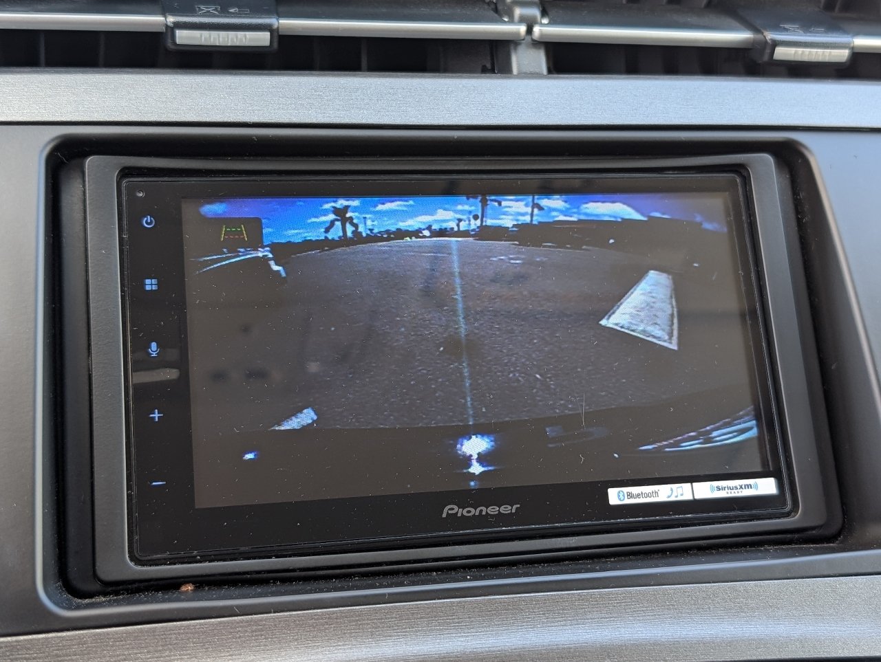 Used 2015 Toyota Prius Four FWD image 6