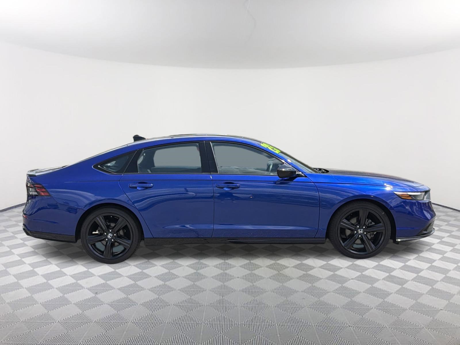 Used 2023 Honda Accord Sport image 18