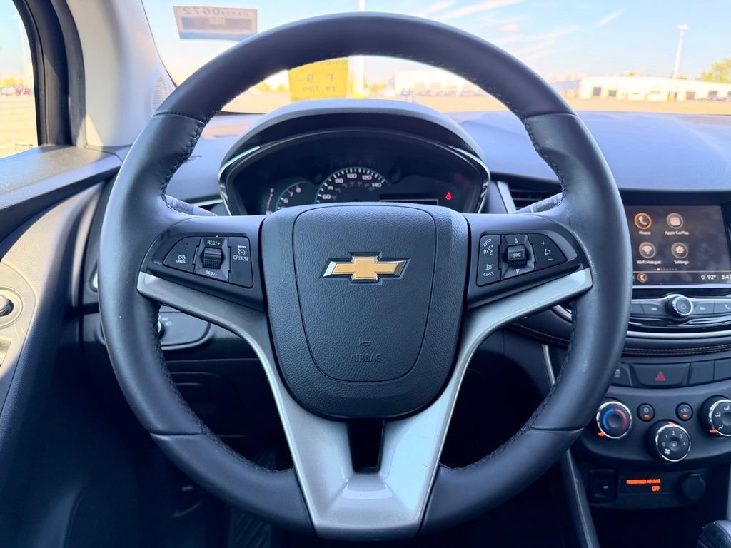Used 2018 Chevrolet Trax LT w/ LT Convenience Package FWD image 22