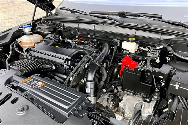 Used 2025 Lincoln Nautilus Premier image 30