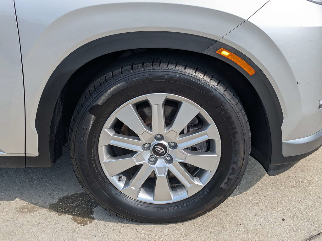 Used 2024 Hyundai Palisade SEL FWD image 11