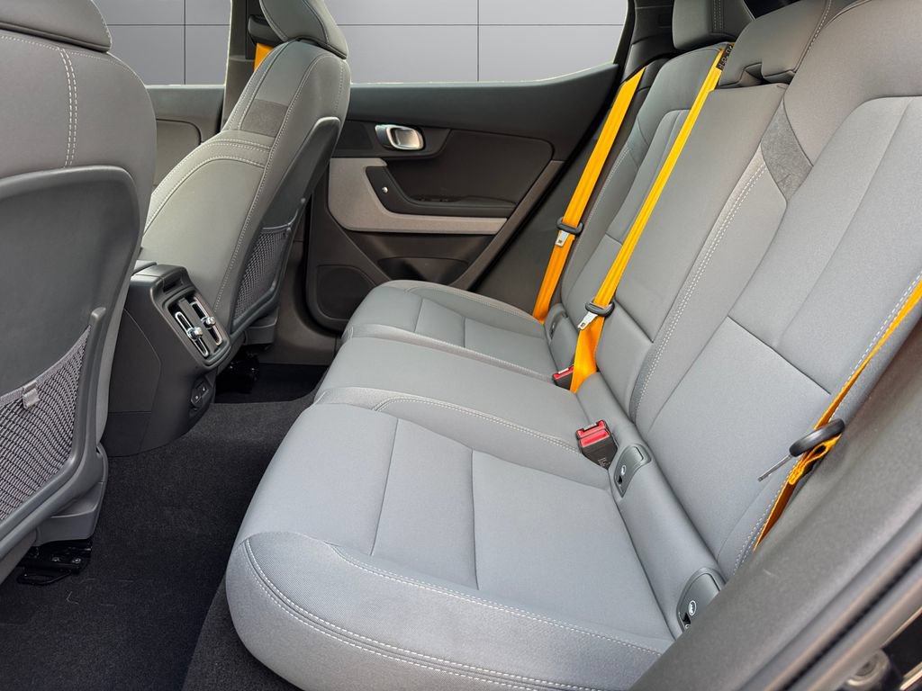Used 2023 Polestar Polestar 2 w/ Pilot Pack AWD/4WD image 16