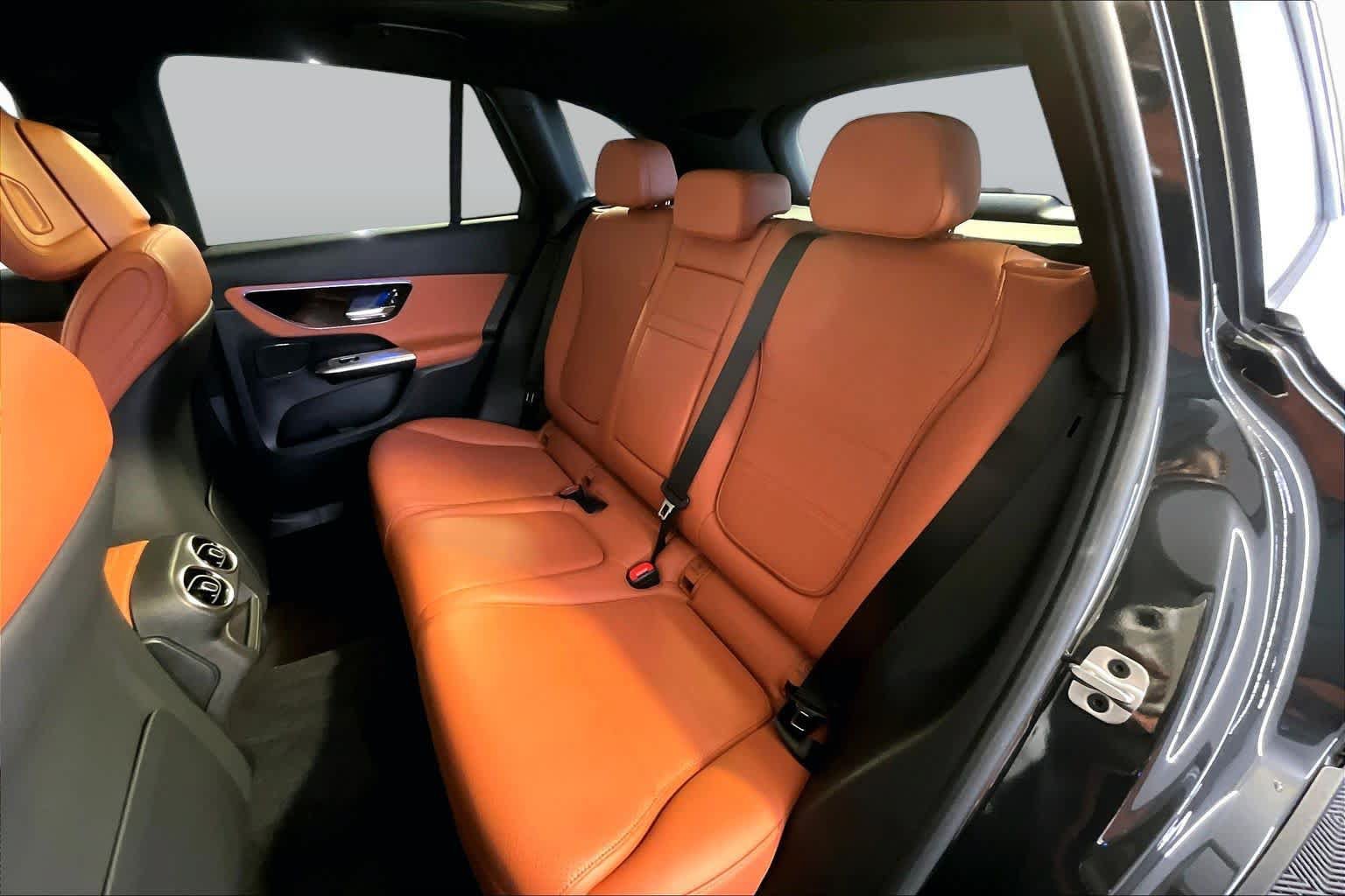 Certified 2026 Mercedes-Benz GLC 300 4MATIC image 21
