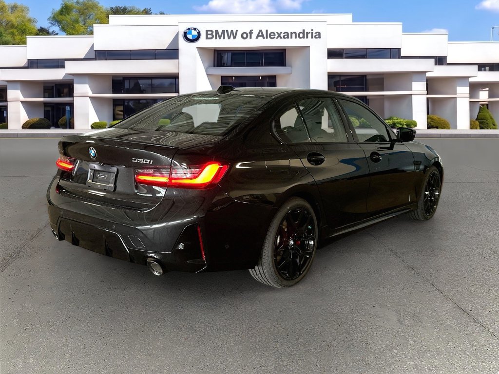 New 2026 BMW 330i xDrive Sedan w/ M Sport Package AWD/4WD image 5