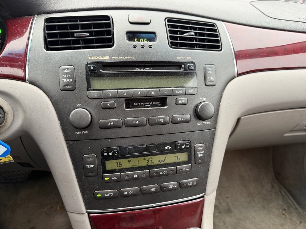 Used 2004 Lexus ES 330 image 9