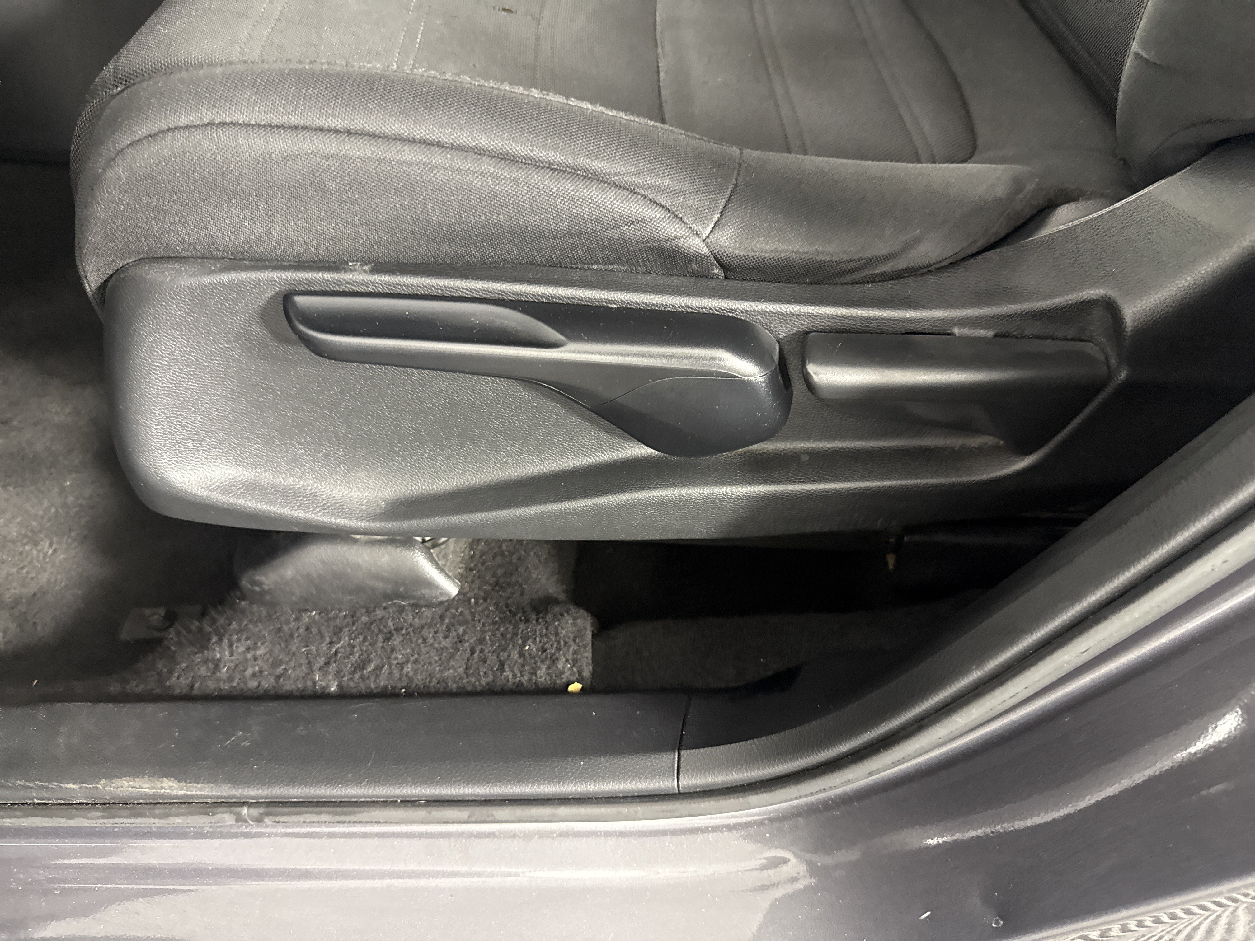 Used 2021 Honda CR-V LX image 16