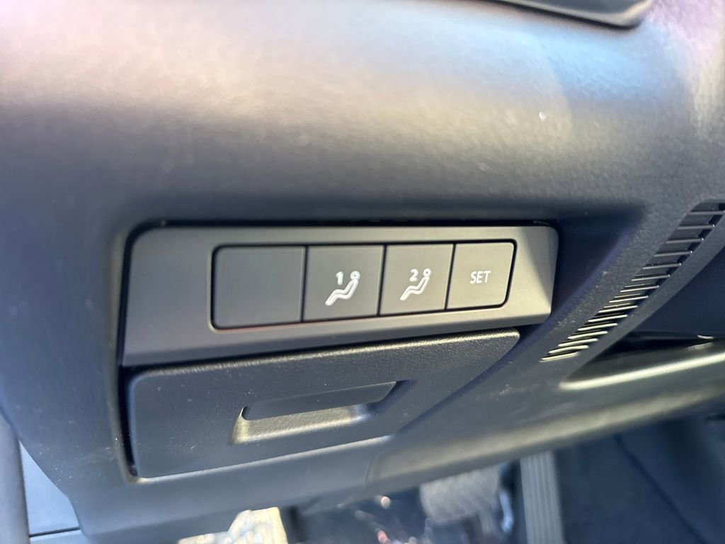 Used 2025 MAZDA CX-30 AWD 2.5 S w/ Preferred Package image 11