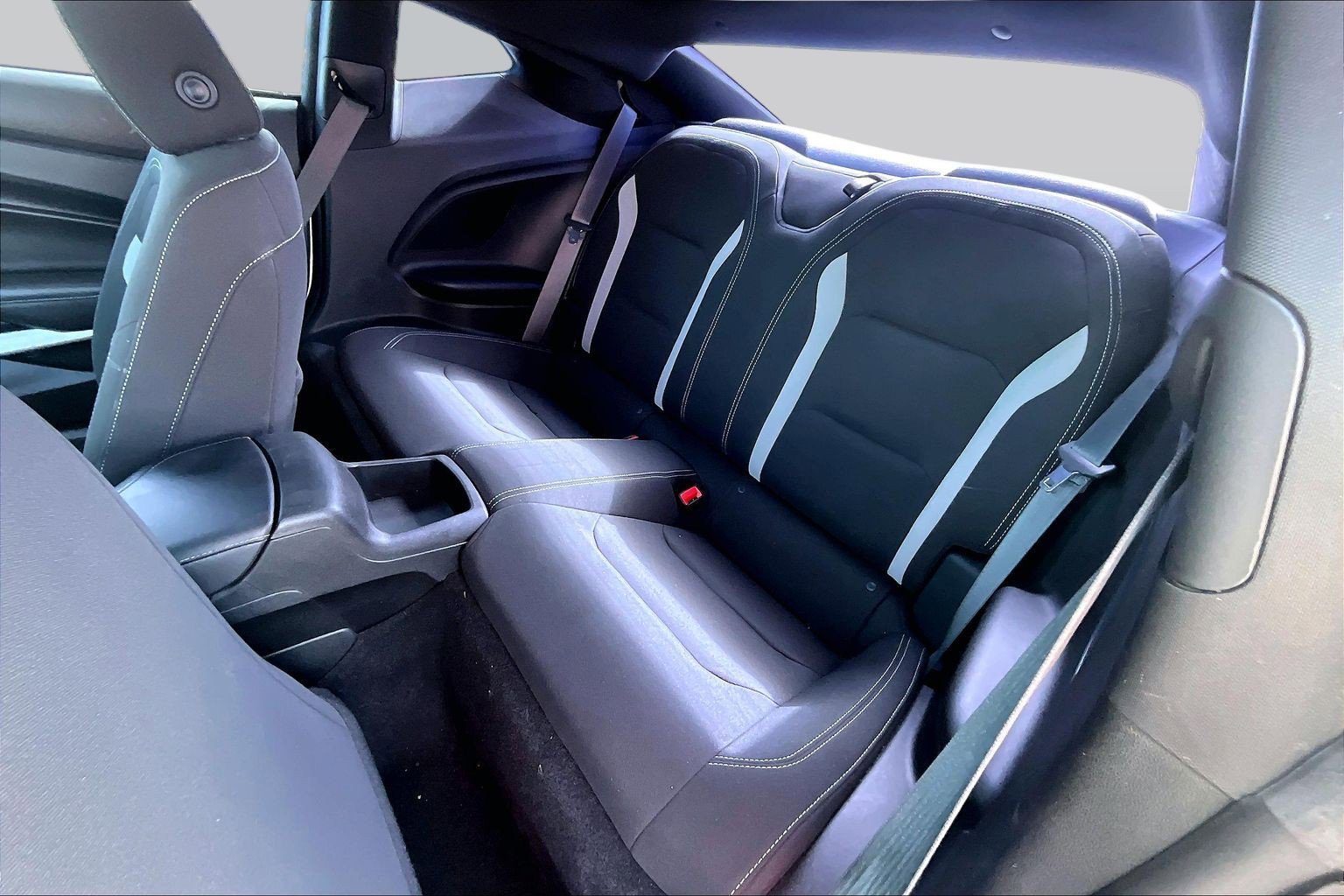 Used 2021 Chevrolet Camaro LT RWD image 22