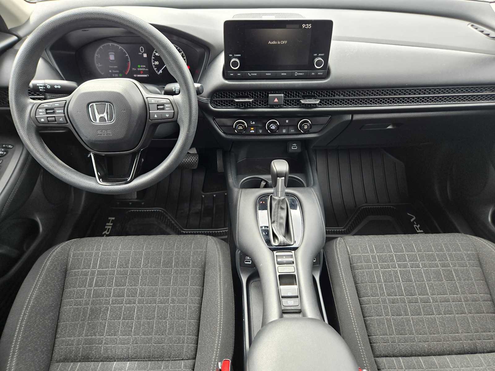 Used 2023 Honda HR-V LX image 17