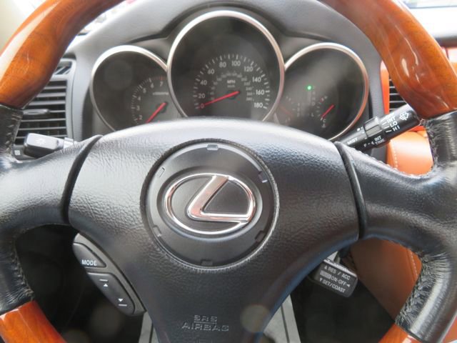 Used 2002 Lexus SC 430 Convertible image 24
