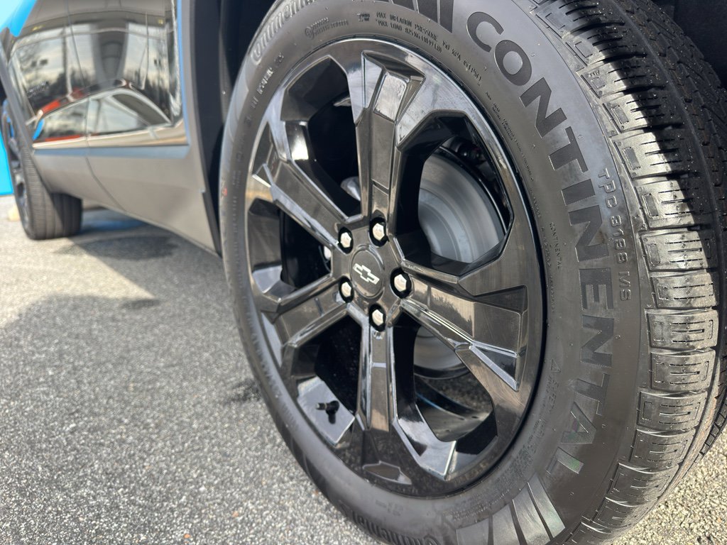 New 2026 Chevrolet Equinox LT w/ Midnight Edition image 8