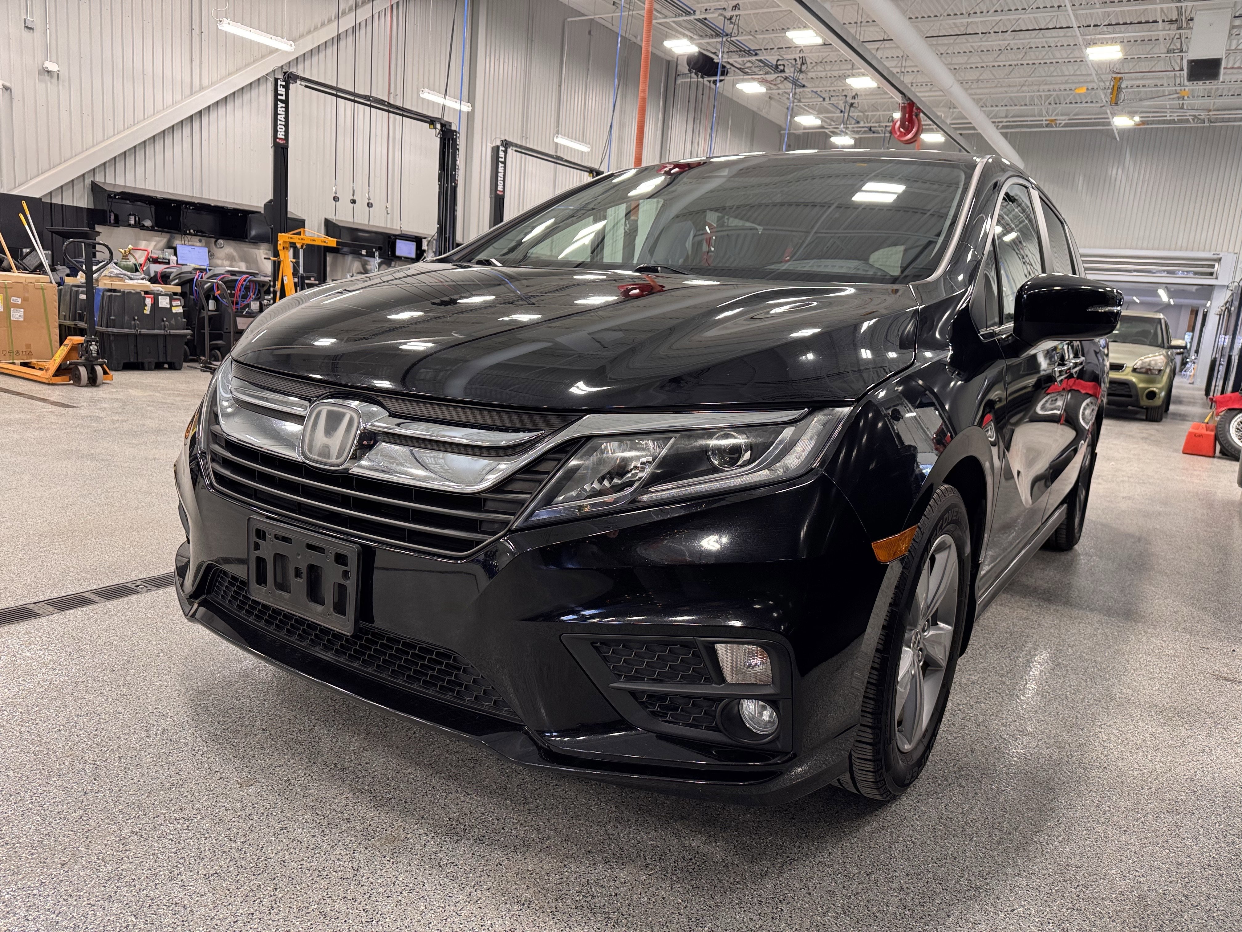 Used 2018 Honda Odyssey EX image 31