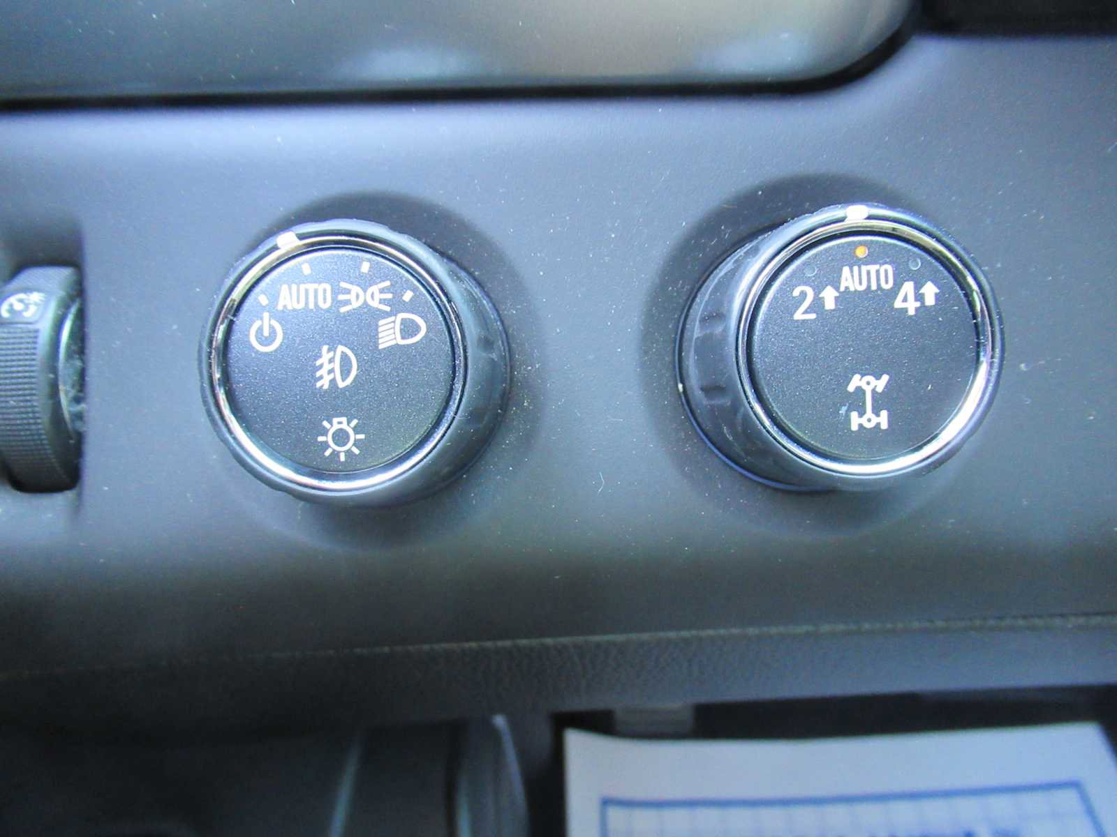 Used 2017 Chevrolet Tahoe LT image 25