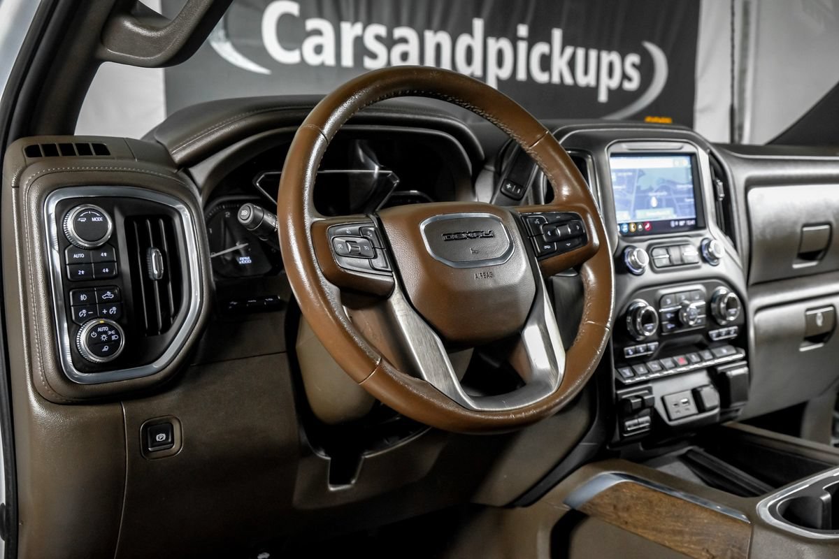 Used 2021 GMC Sierra 3500 Denali w/ Denali Ultimate Package AWD/4WD image 15