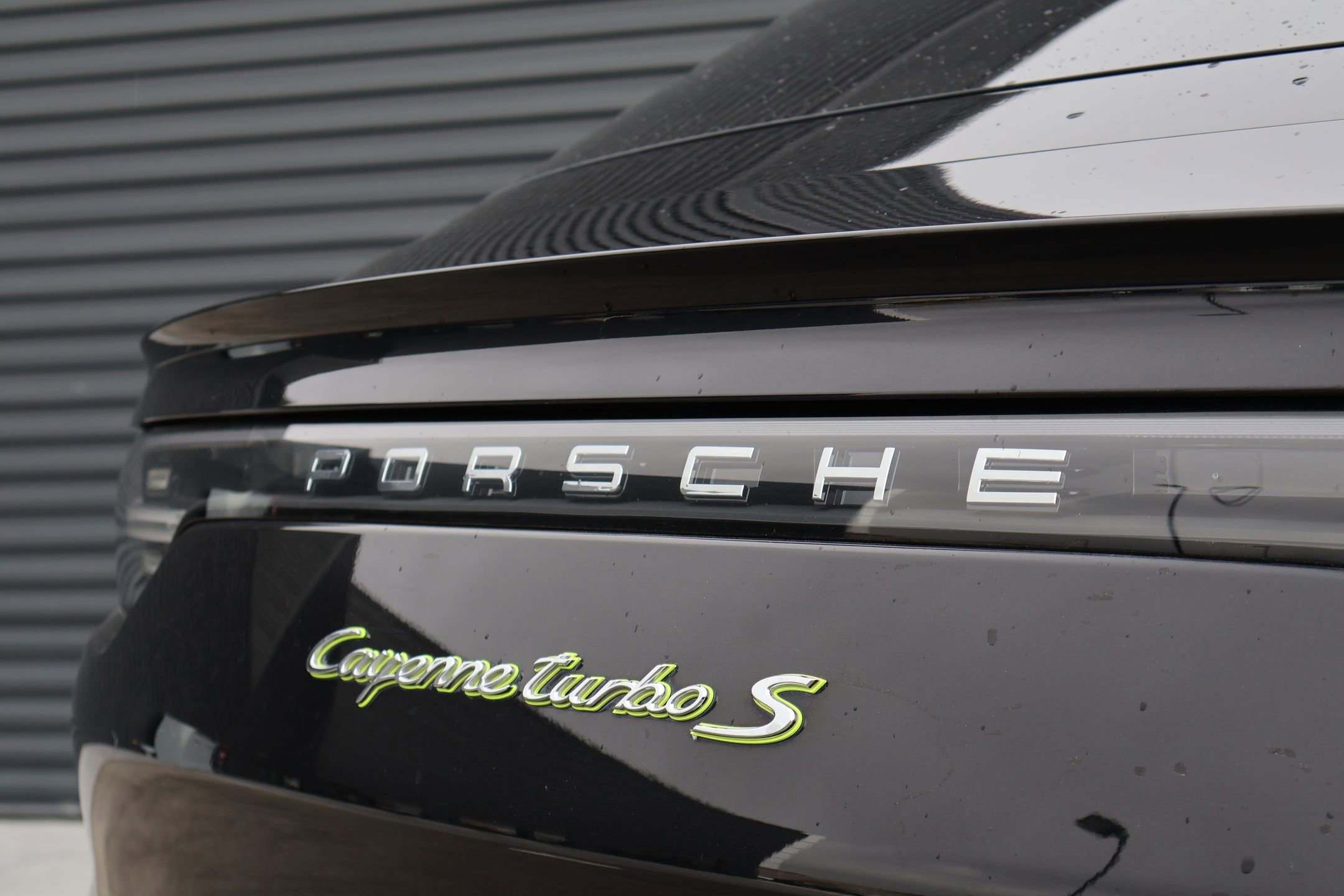 Certified 2022 Porsche Cayenne Turbo S AWD/4WD image 31