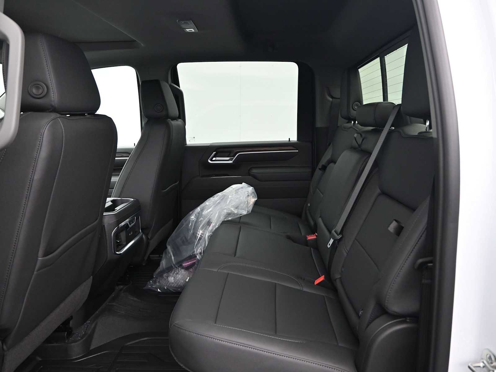 New 2026 GMC Sierra 2500 SLT w/ SLT Premium Package image 21