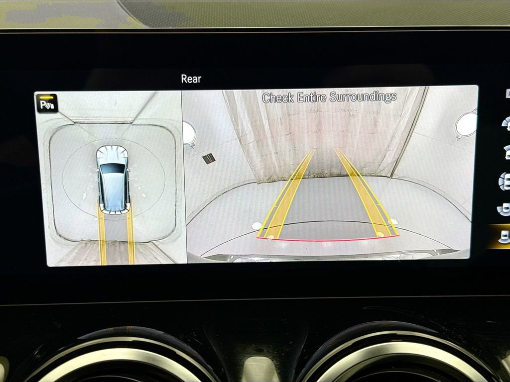Certified 2022 Mercedes-Benz GLB 250 4MATIC image 15