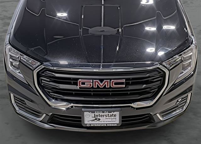 Used 2022 GMC Terrain SLE w/ Driver Convenience Package AWD/4WD image 17
