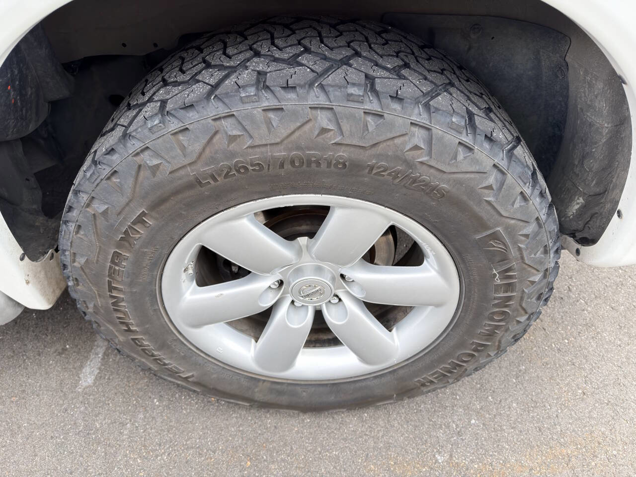 Used 2009 Nissan Armada SE AWD/4WD image 8