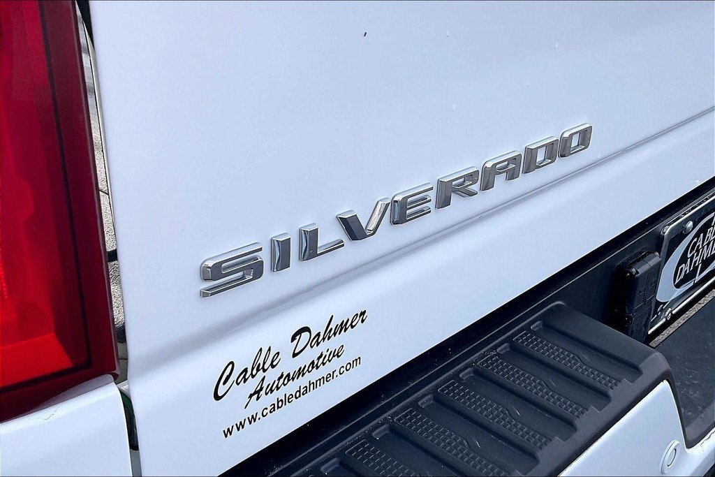 Used 2024 Chevrolet Silverado 3500 High Country w/ Technology Package image 7