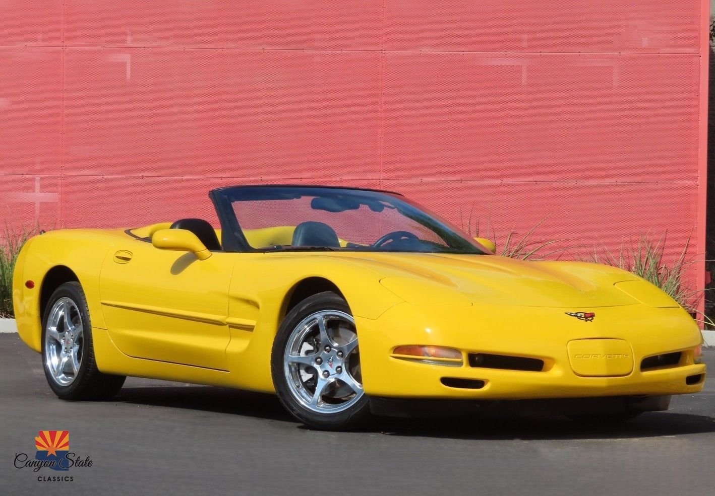Used 2002 Chevrolet Corvette Convertible w/ Preferred Equipment Group2 image 1