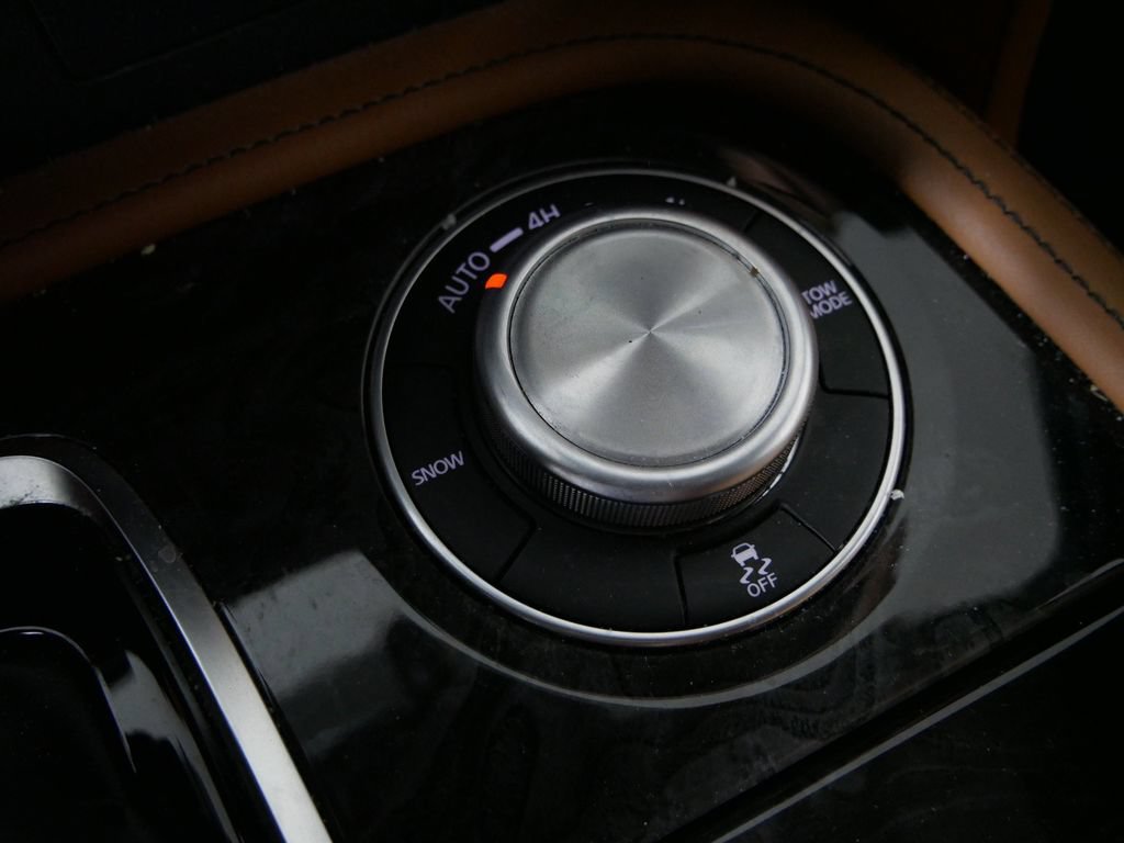 Used 2022 INFINITI QX80 Sensory AWD/4WD image 29