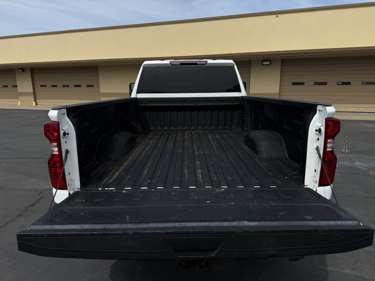 Used 2024 Chevrolet Silverado 2500 W/T w/ WT Fleet Convenience Package image 8