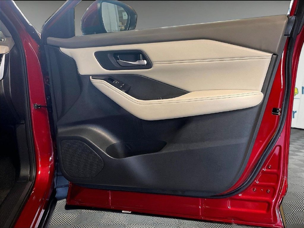Certified 2023 Nissan Rogue SL w/ SL Premium Package AWD/4WD image 12