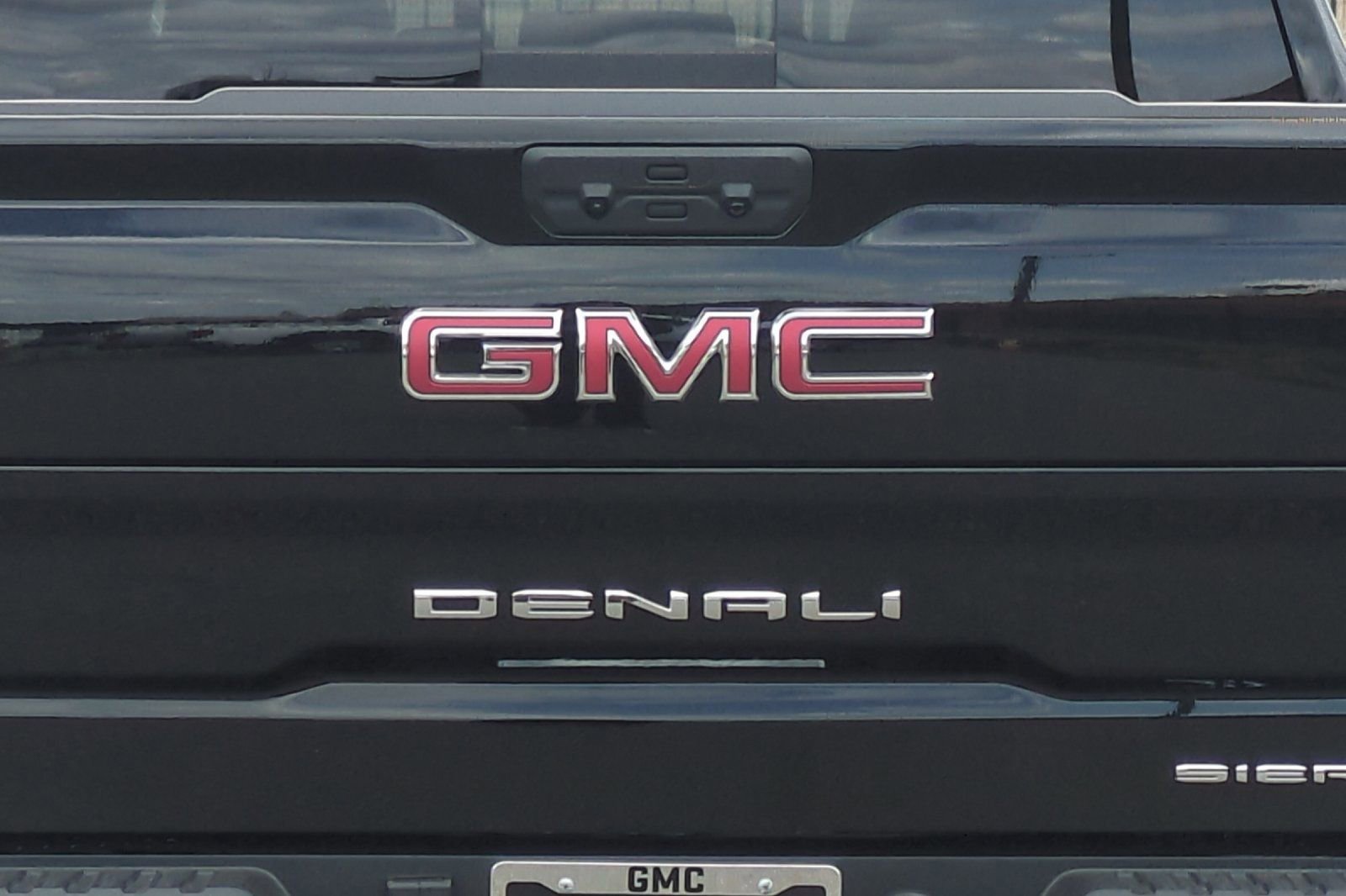 Used 2026 GMC Sierra 1500 Denali w/ Technology Package AWD/4WD image 50