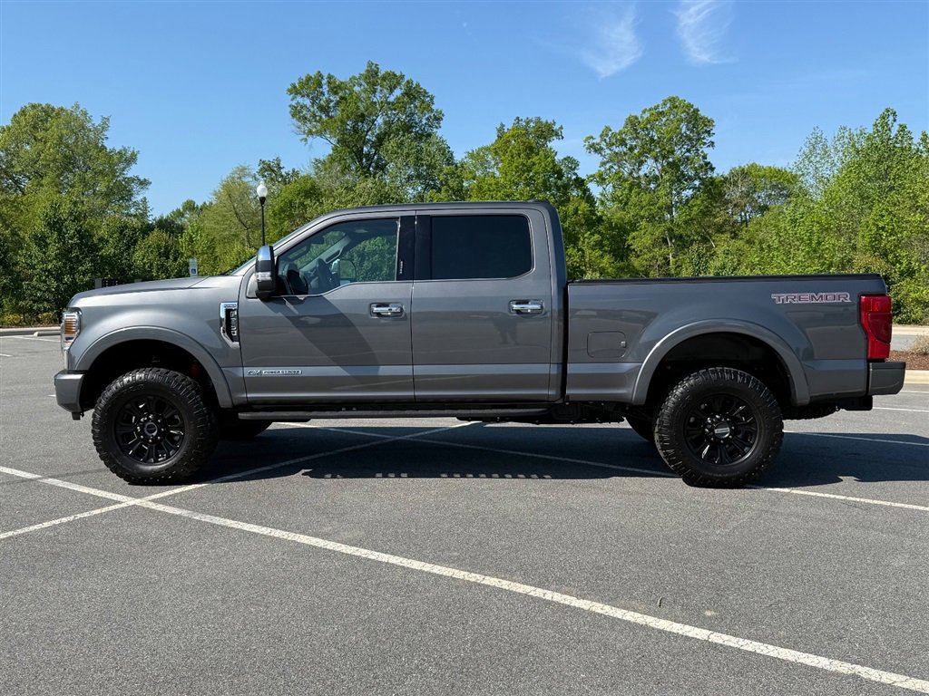 Used 2021 Ford F350 Platinum w/ Tremor Off-Road Package AWD/4WD image 2