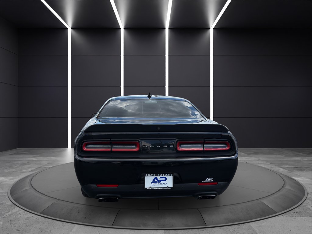 Used 2019 Dodge Challenger R/T Scat Pack RWD image 5