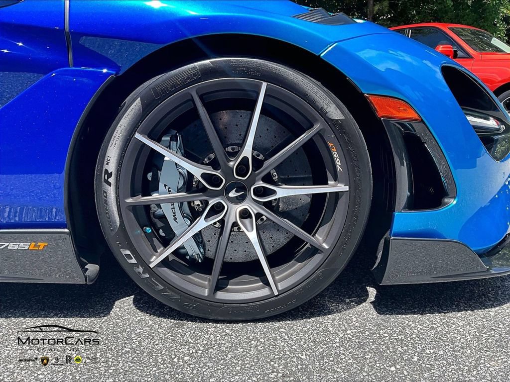 Used 2022 McLaren 765LT RWD image 23
