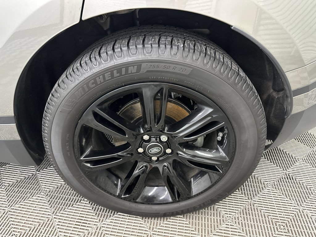 Used 2020 Land Rover Range Rover Velar S AWD/4WD image 23