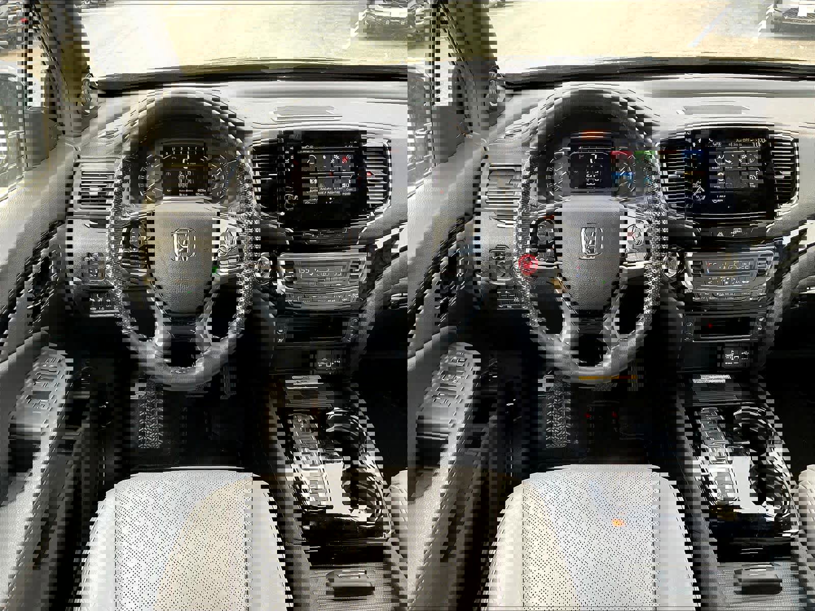 Used 2022 Honda Passport Elite image 17