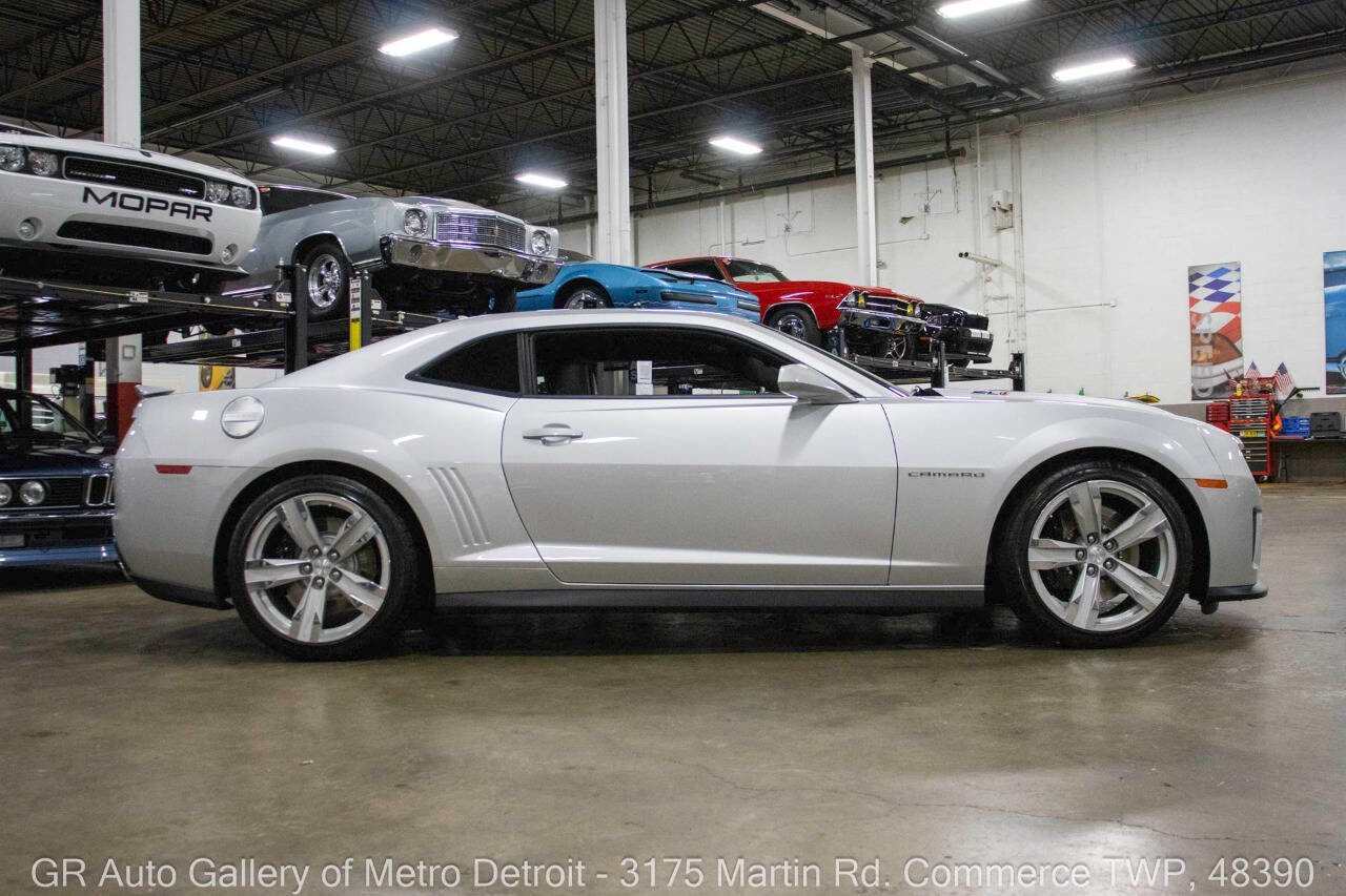 Used 2012 Chevrolet Camaro ZL1 image 8