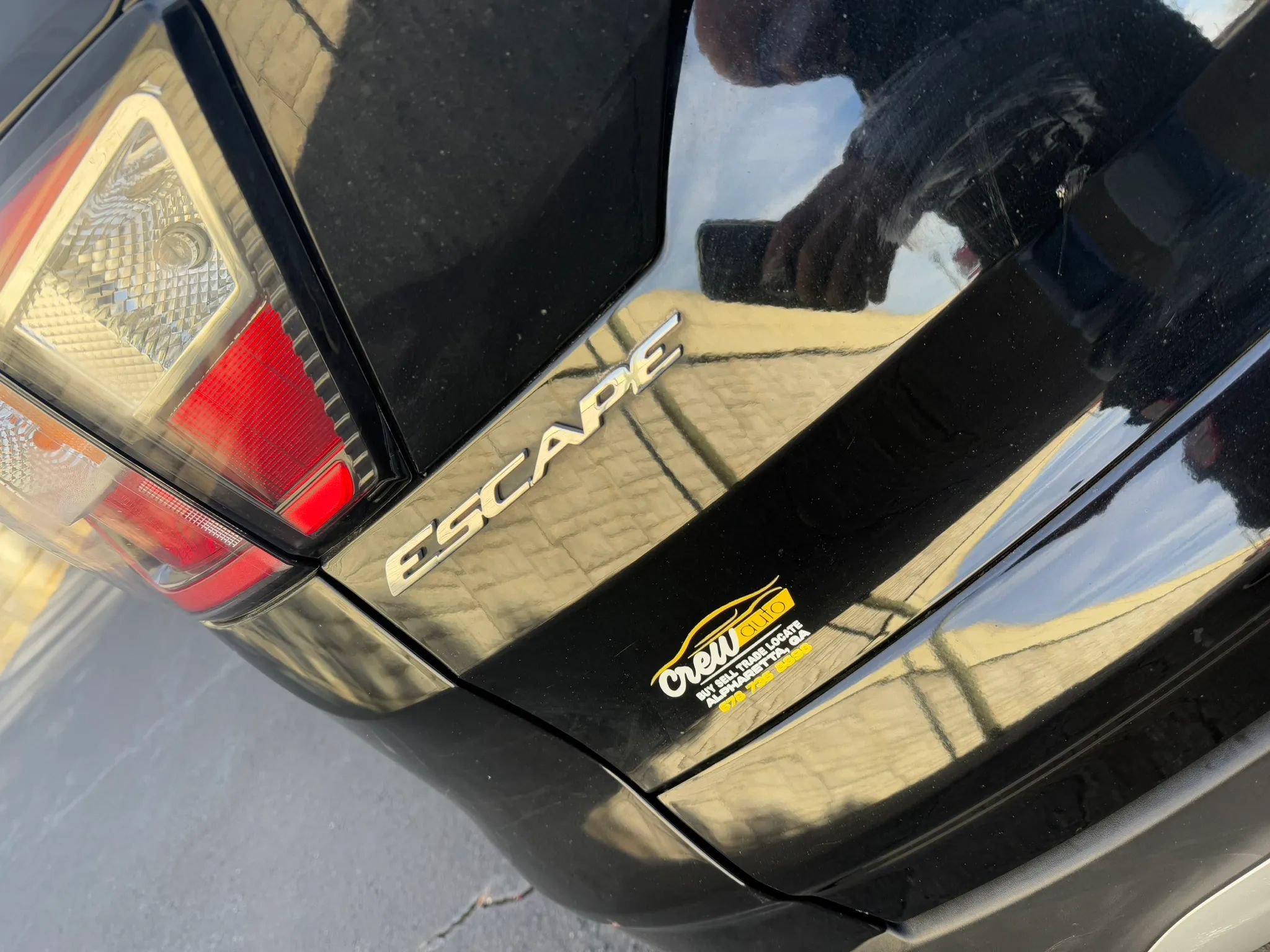 Used 2018 Ford Escape SE AWD/4WD image 14